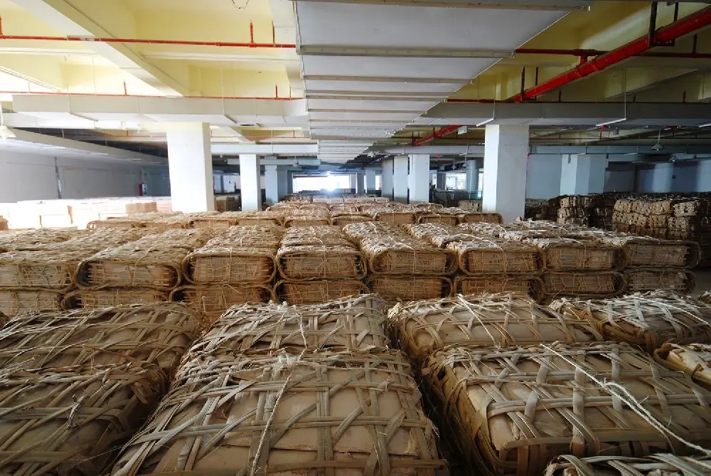 西双版纳干仓普洱茶仓库展示