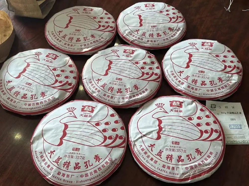 西双版纳回收大益普洱茶2022年生茶熟茶图3