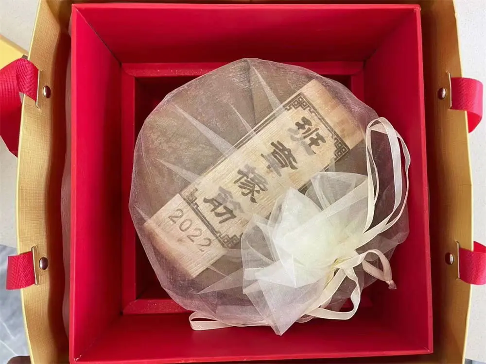 西双版纳回收福今普洱茶2022年生茶熟茶