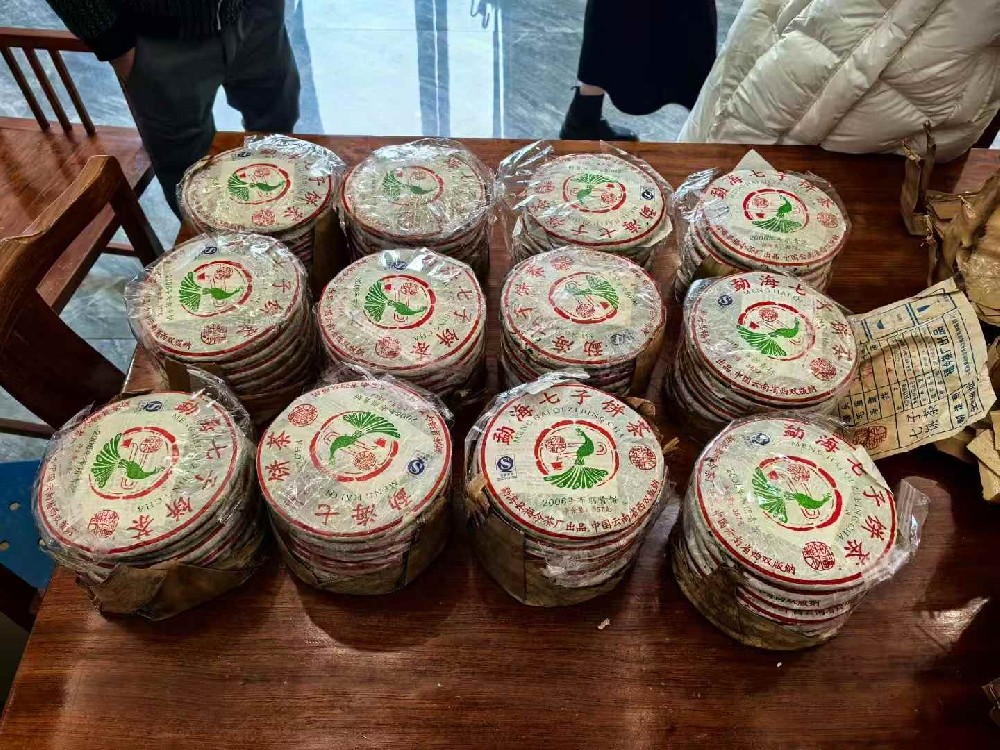 西双版纳普洱茶回收专业服务，全国高价上门回收，24小时联系电话